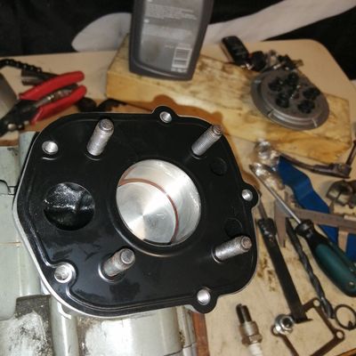 Kannentiivisteen asetus
